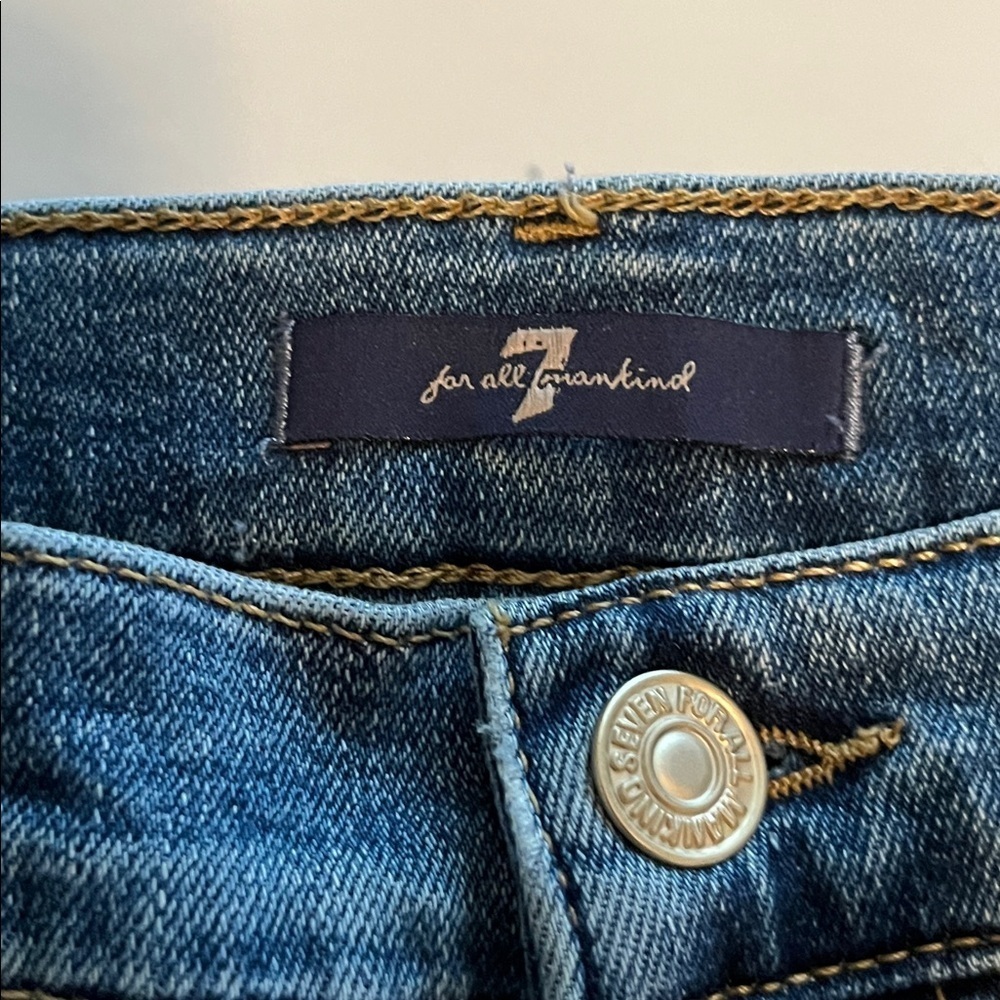 7 For All Mankind Women's Wide Leg Flare Jeans in Medium Blue - Picture 11 of 16